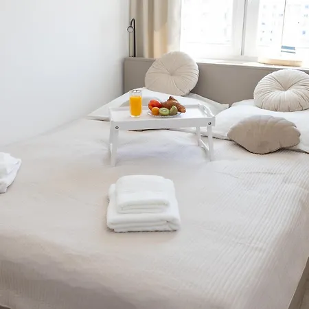 Luxus Na Dziesiatym Апартаменты *