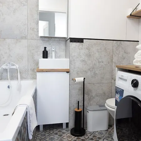 Luxus Na Dziesiatym *