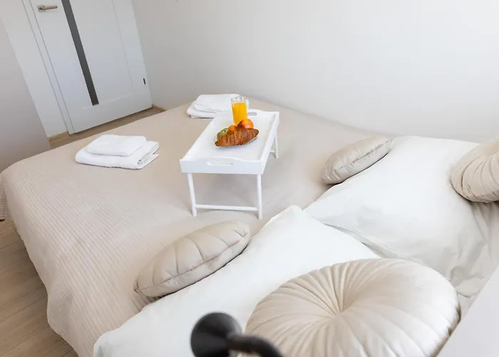 Luxus Na Dziesiatym アパート *