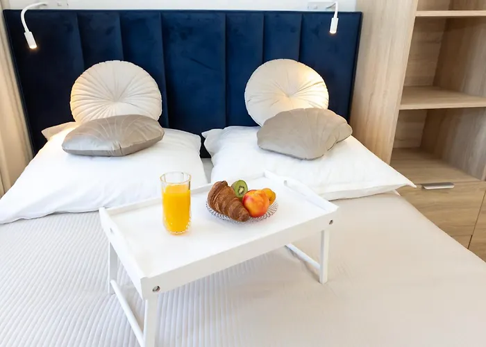 アパート Luxus Na Dziesiatym *