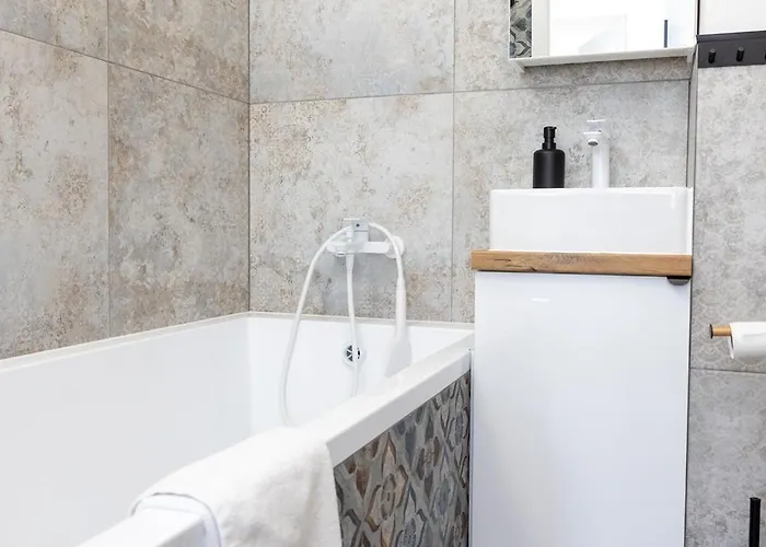 Luxus Na Dziesiatym *